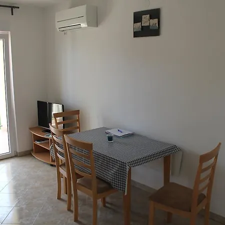 Apartment Mamia