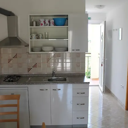 Mamia Apartment